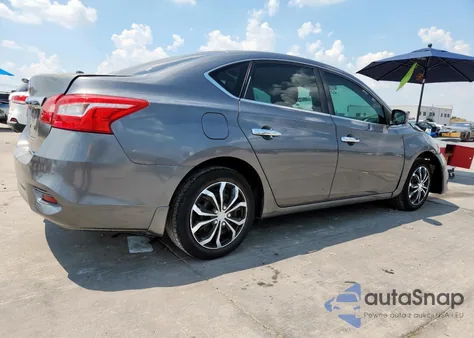 2016 Nissan Sentra S z USA, uszkodzony, nr VIN 3N1AB7AP9GY303896